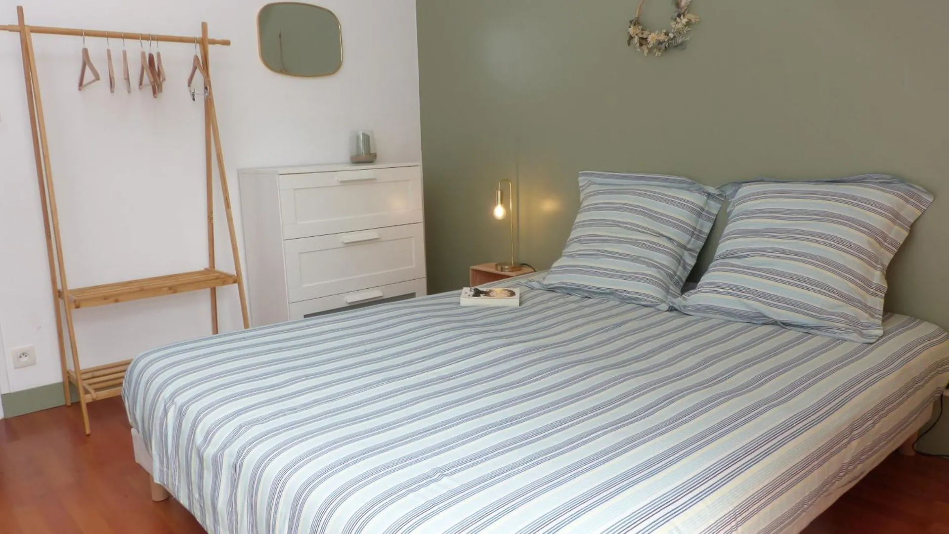 Locmariaquer, Maison De Famille A 2 Min Des Plages 0*, Locmariaquer Franciaország
