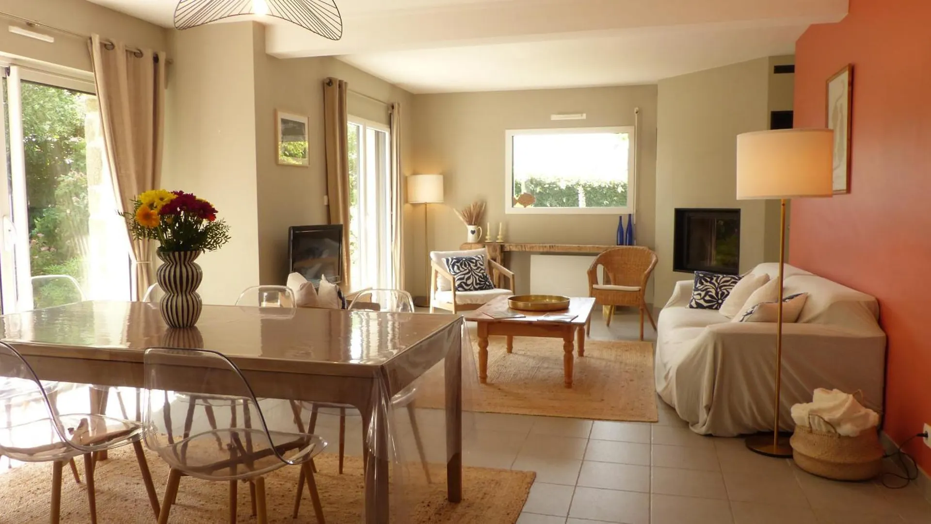 Locmariaquer, Maison De Famille A 2 Min Des Plages 0*, Locmariaquer